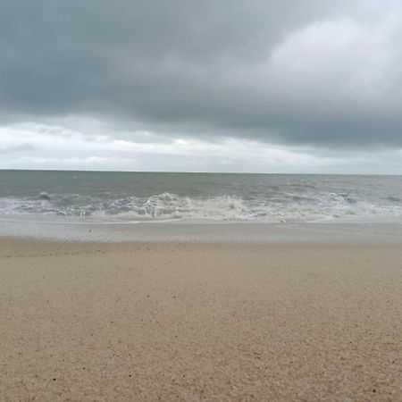شقة By The Sea باتو فيرينغي المظهر الخارجي الصورة